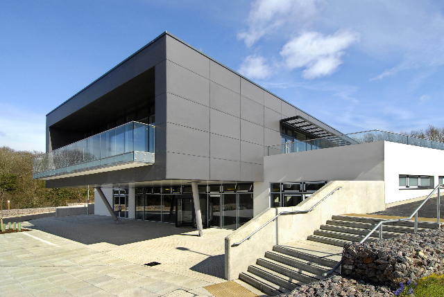 Lowering Carbon in Business