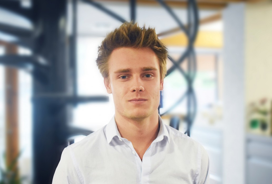 seb_final_small.jpg