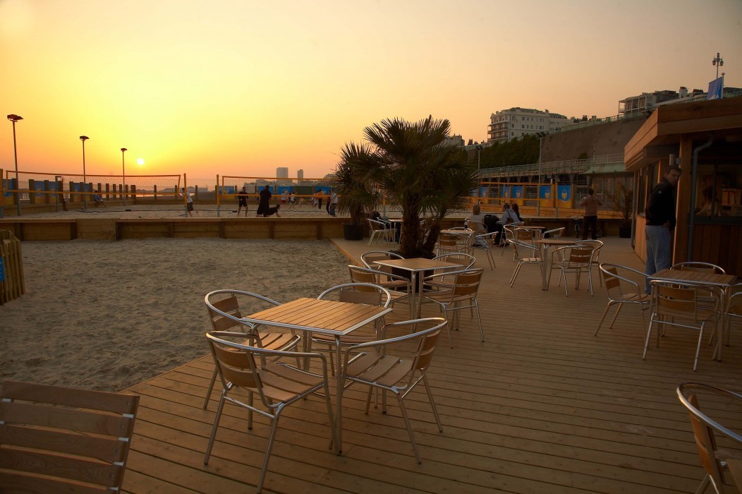 Yellowave Beach Sports Centre - R H Partnership Architects